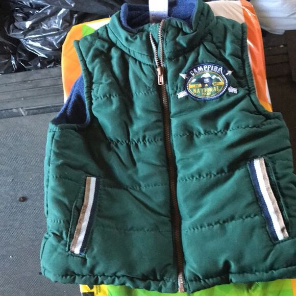 Green Puffer Vest sz. 3T EXCELLENT CONDITION - Picture 1 of 3